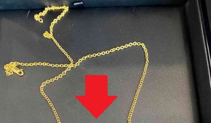 Chris Brown Gets Coke Sniffing Chain Sparking Conspiracy Theory That