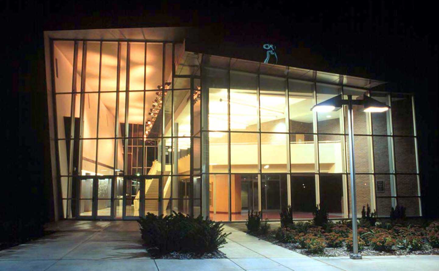 Ballard Fine Arts Center Joseph & Joseph + Bravura Architects