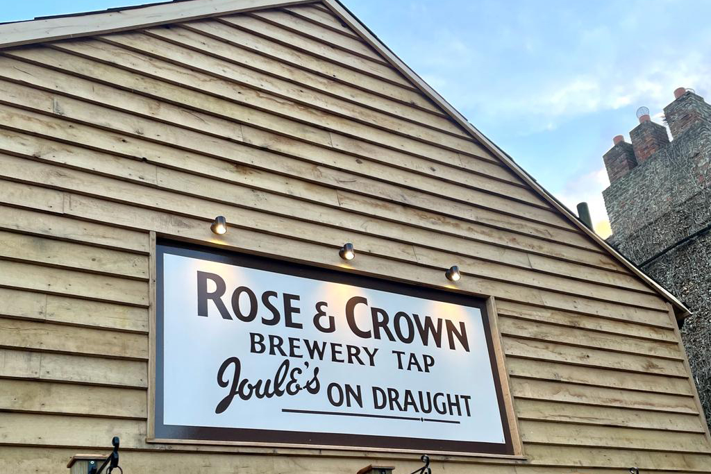 Joule's Brewery unveils stunning sparkle of Ludlow's oldest pub, The