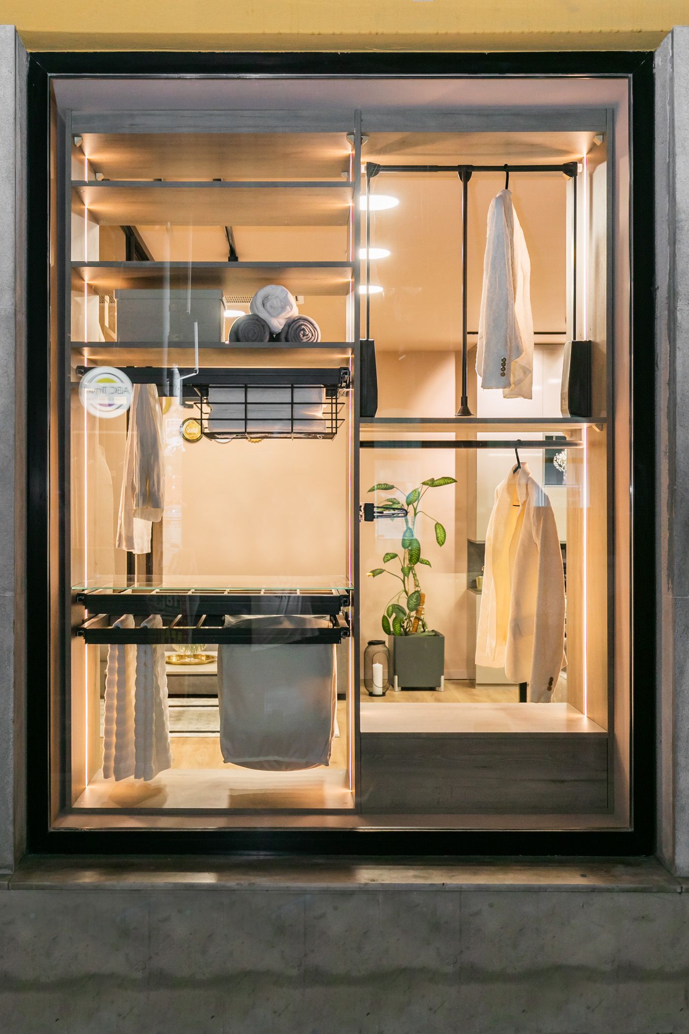 Tanak Konstantno Tokarenje Eduro Ormari Akcija Ceramistasartesanos Net