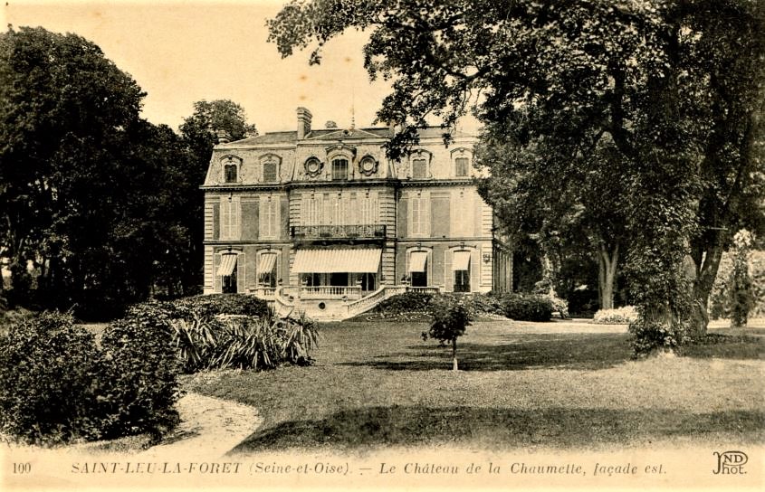 Le Château de la Chaumette à SaintLeulaForêt la propriété de l