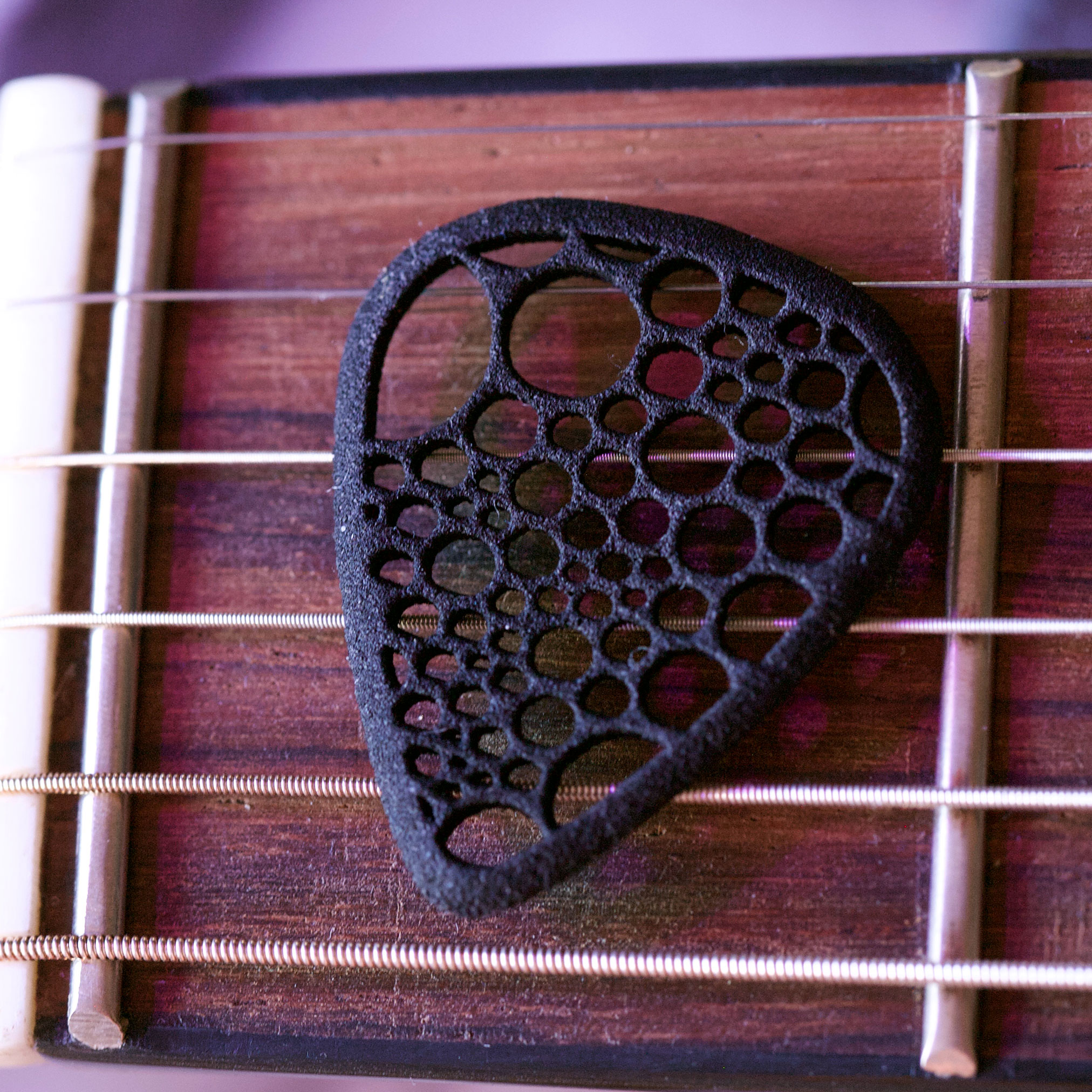 The Most Unique Guitar Pick In The World Version No. 02 / HRINGPOKI