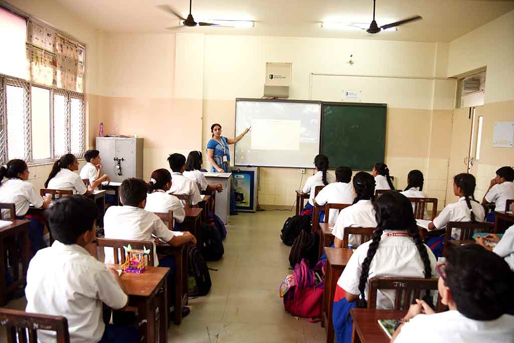 Smart Class ⋆ Best Schools in Greater Noida Top Schools in Noida JP International