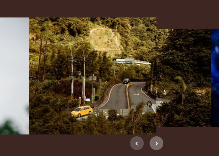 Multi Display Carousel Plugin With jQuery And CSS3 carousel.pn Free