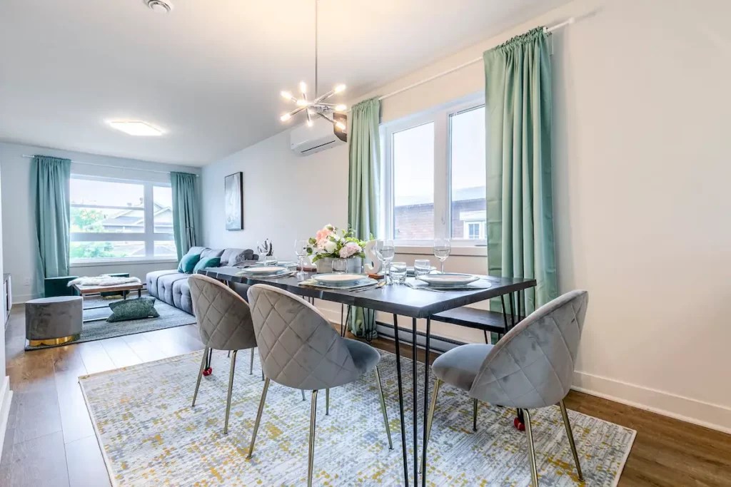 J&S Relocation 346 Rue SainteHélène, Longueuil, QC