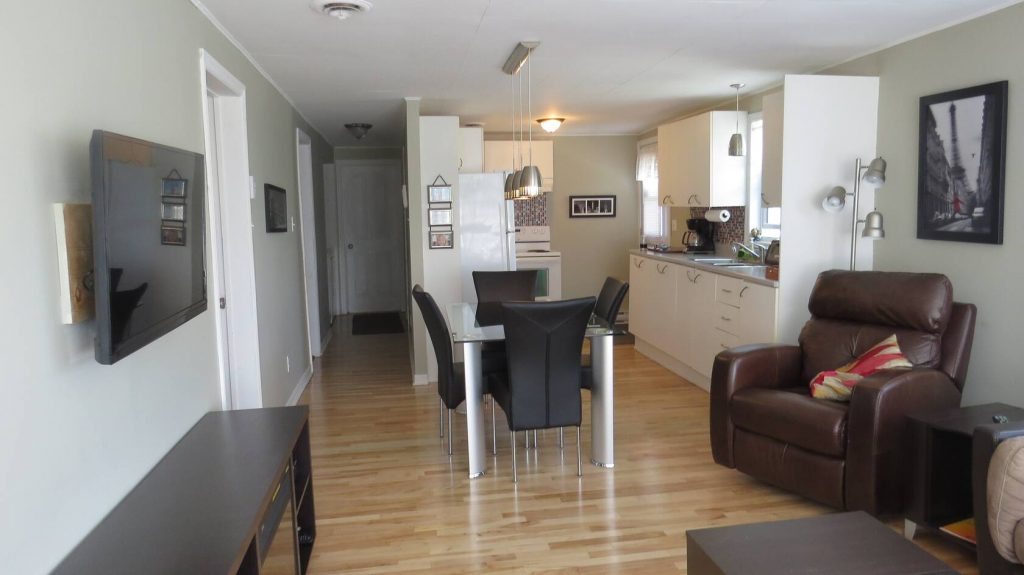 52 Rue Leduc, SainteThérèse, QC