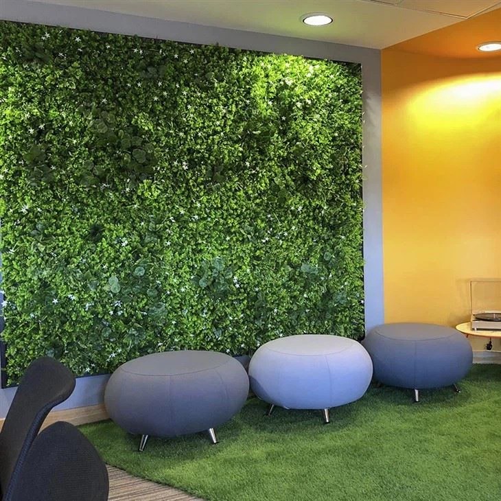 Do Faux Grass Walls Attract Bugs? Industry Knowledge News
