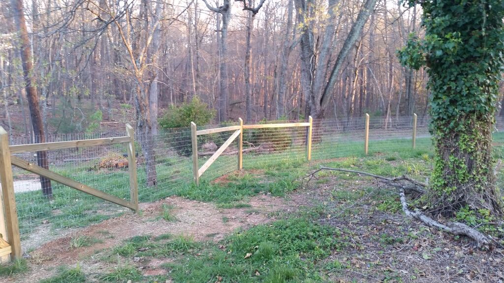 Red Brand Keep Safe Fence Custom Installer JSJ Fencing