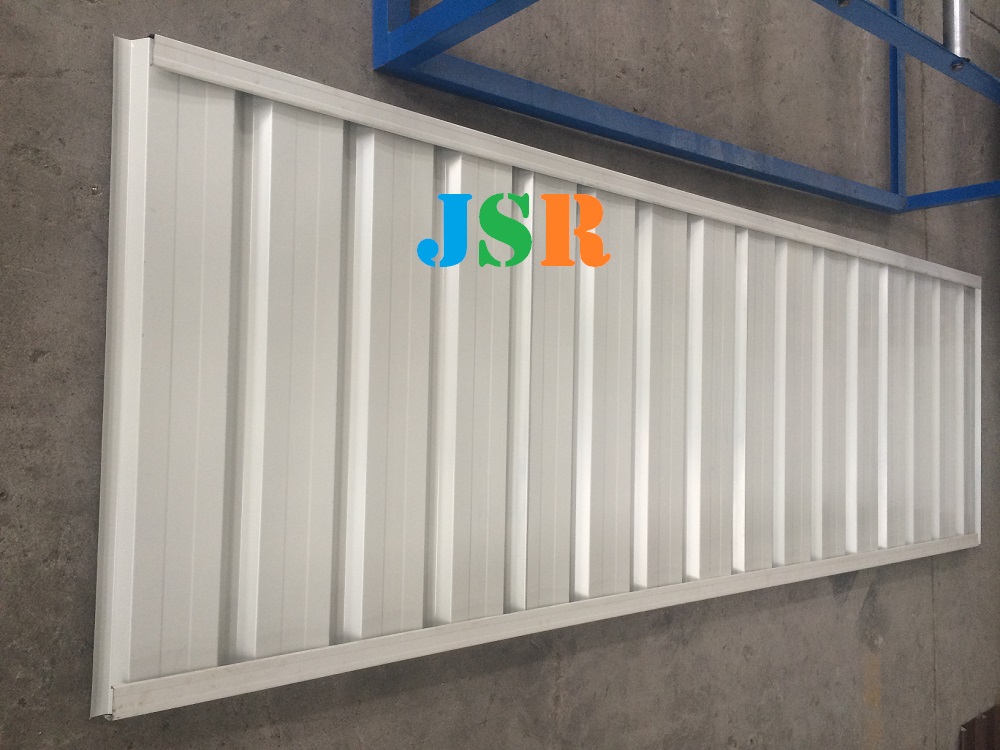 machine make metal fencing panel