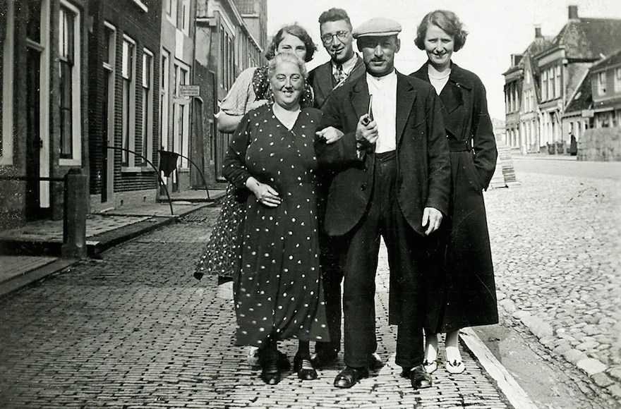 Dutch Jewish wedding film from 1939 shines light on doomed