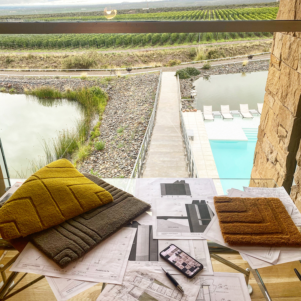 Jt. pfeiffer Art Carpets