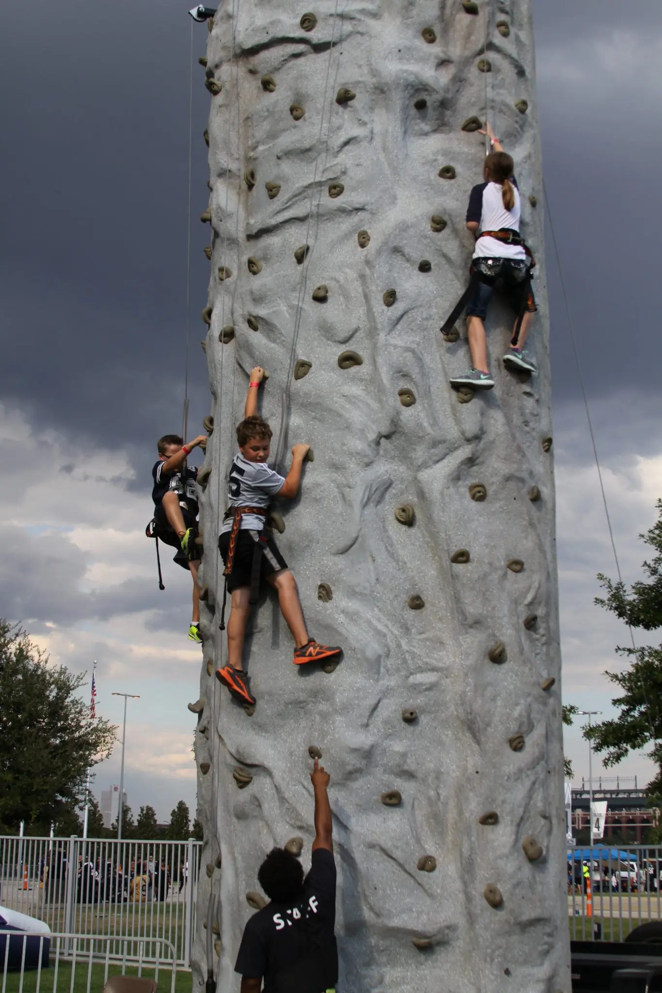 Rock Wall Rental Climbing Wall Rental Texas Jumper Bee Entertainment