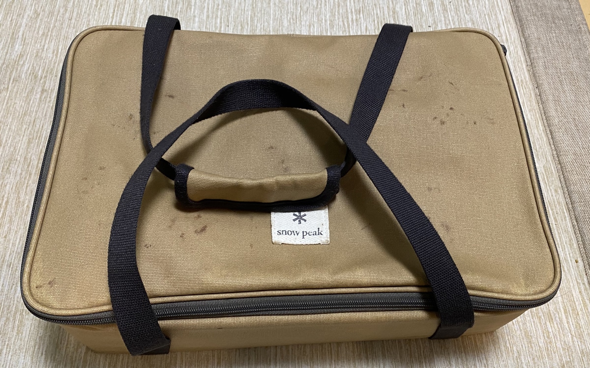 キャンプギア収納は？【おすすめキャンプギアのハード・ソフトケース】