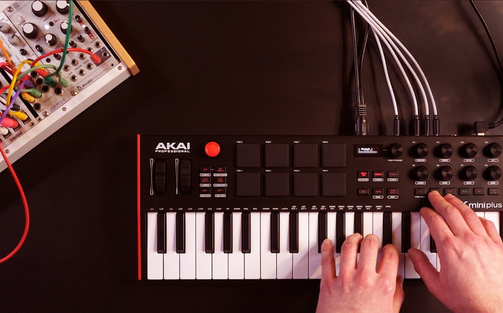 Akai Mpk Mini Review - Solar Heavy Studios