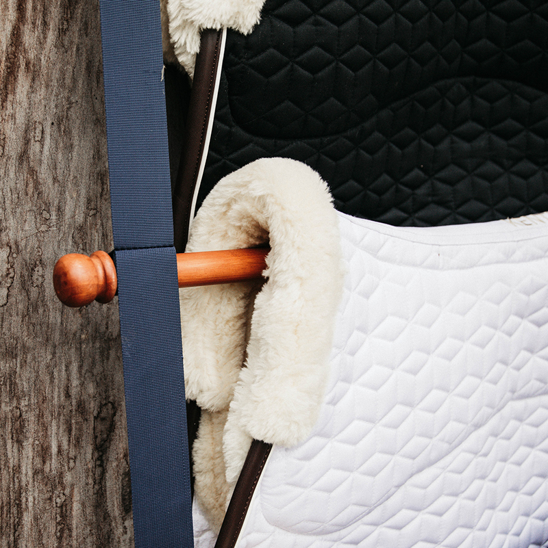 Grooming Deluxe Wooden Saddle Pad Hanger UK Just Equine
