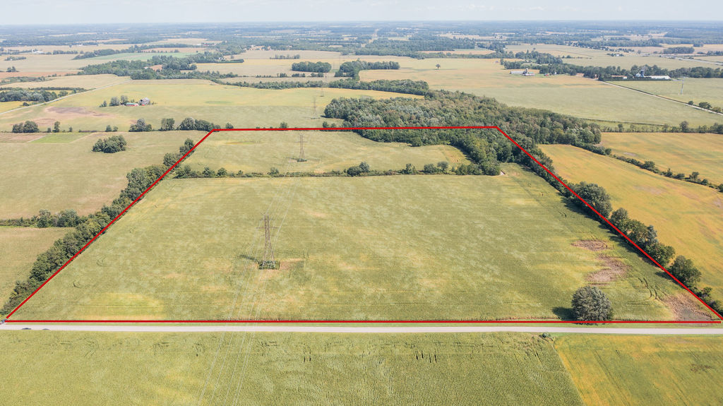 619 Queen St., Strathroy Property Listing