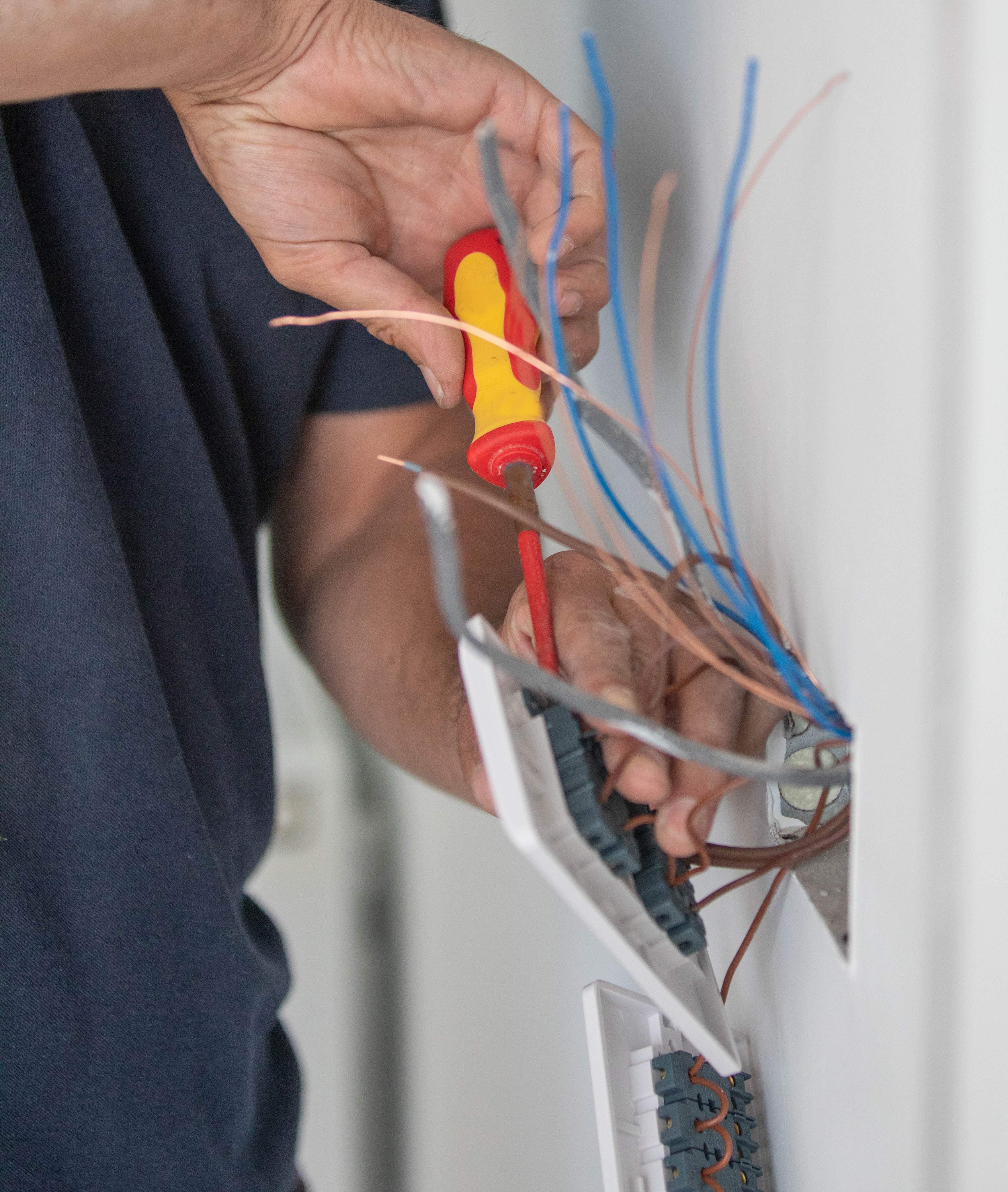 Trusted Local Electricians Just Fix