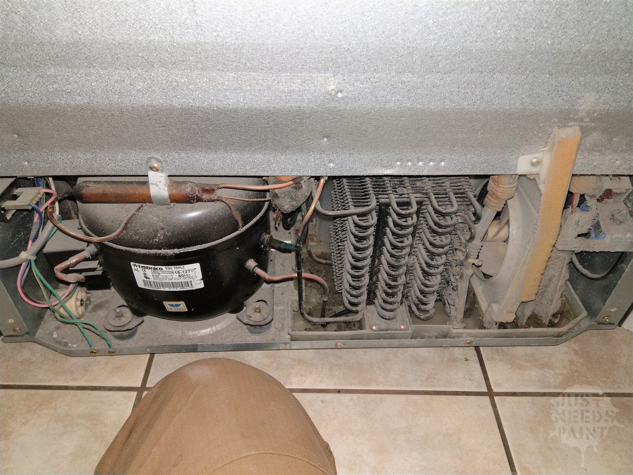 How to Fix AND PREVENT Ice Build Up in Your Freezer Just Needs Paint