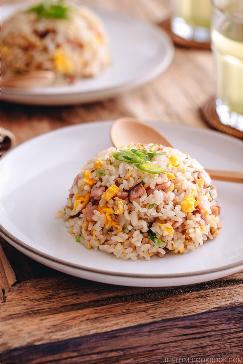 Easy Fried Rice (Gluten Free) 基本のチャーハン • Just One Cookbook