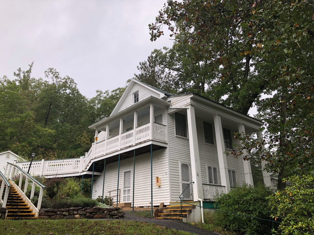Disconnect to Recharge at Capon Springs & Farms in West Virginia Just