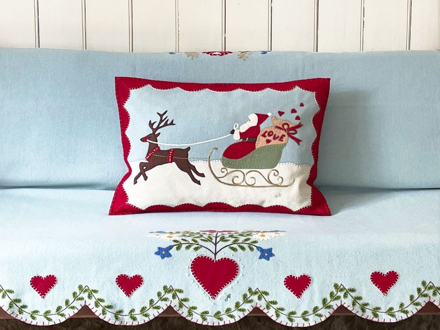 Jan Constantine Reveals New Cushions Xmas 2023 Home and Interiors PR Agency jwc