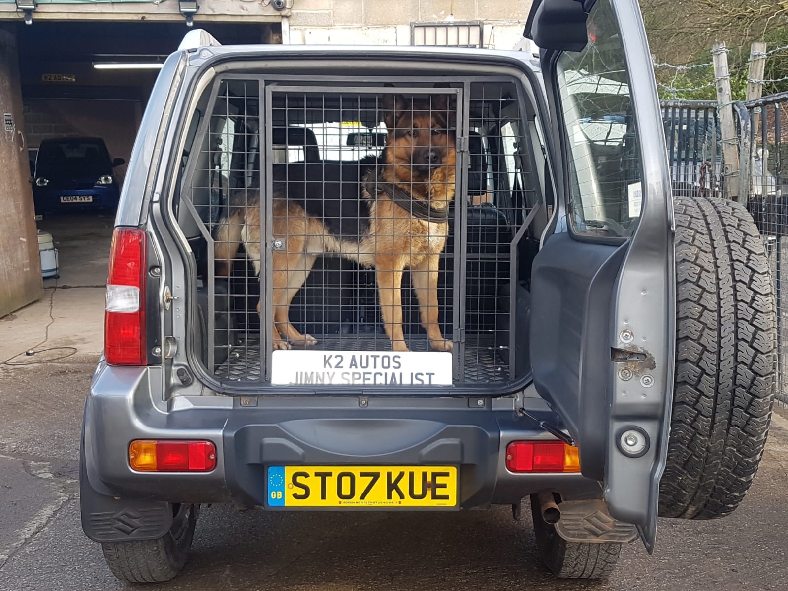 K2 Autos » Suzuki Jimny Dog Conversion