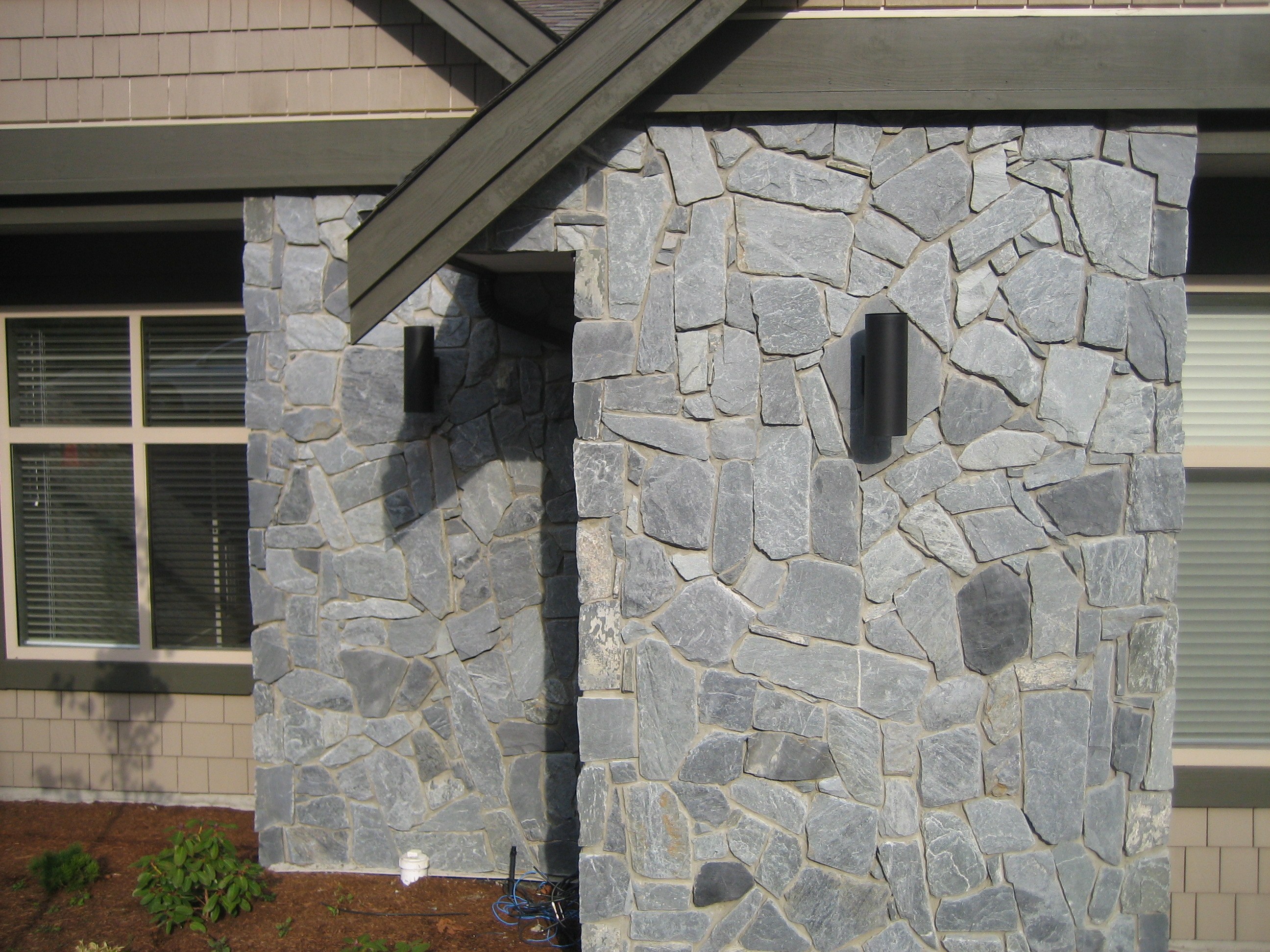 Vancouver Island Stone Veneer Exterior K2 Stone