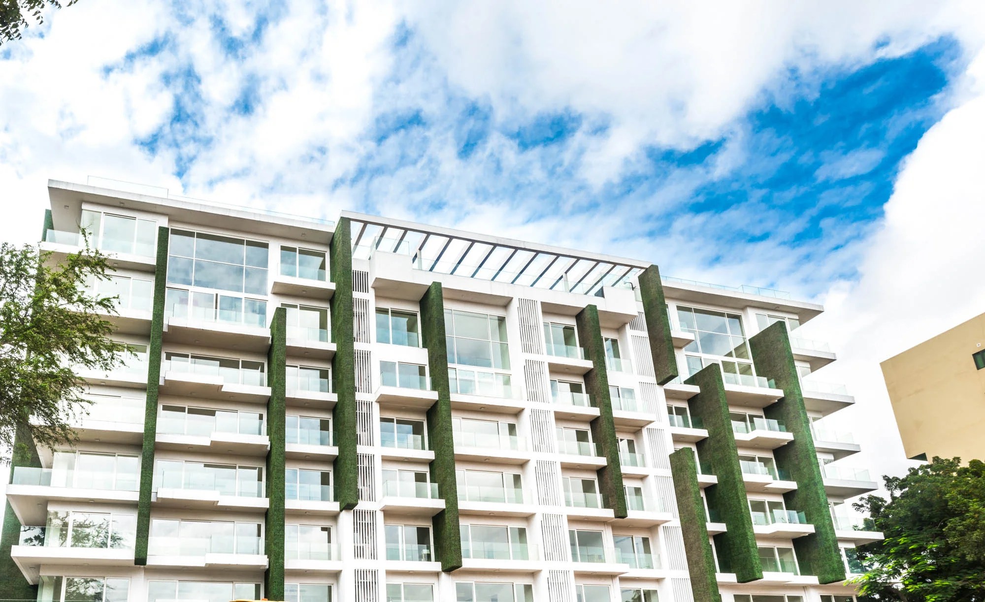 PARKWEST APARTMENTS K3Gh aluproducts