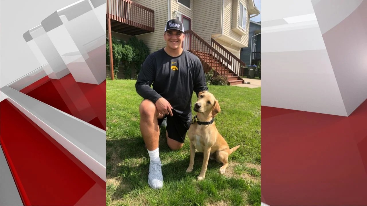 Former Iowa Hawkeyes lineman dies at age 23 ABC 6 News