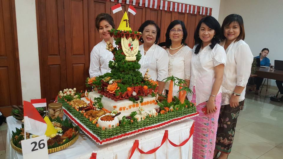 Paroki Kalideres Juara Lomba Tumpeng Bhinneka Tunggal Ika Tahun 2016 Se