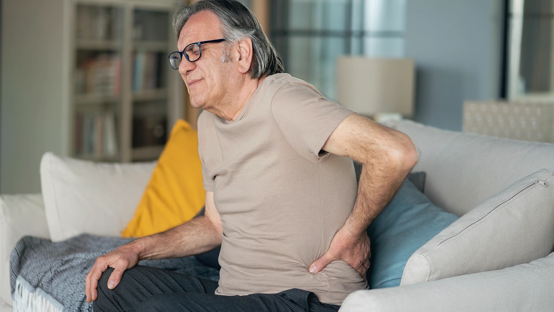 Demystifying Thoracic Back Pain Diagnosis, Treatments and Prevention