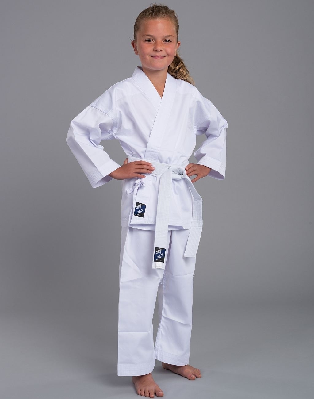 Karateanzug BASIC EDITION weiß für KIDS Kampfkunstschule Shop