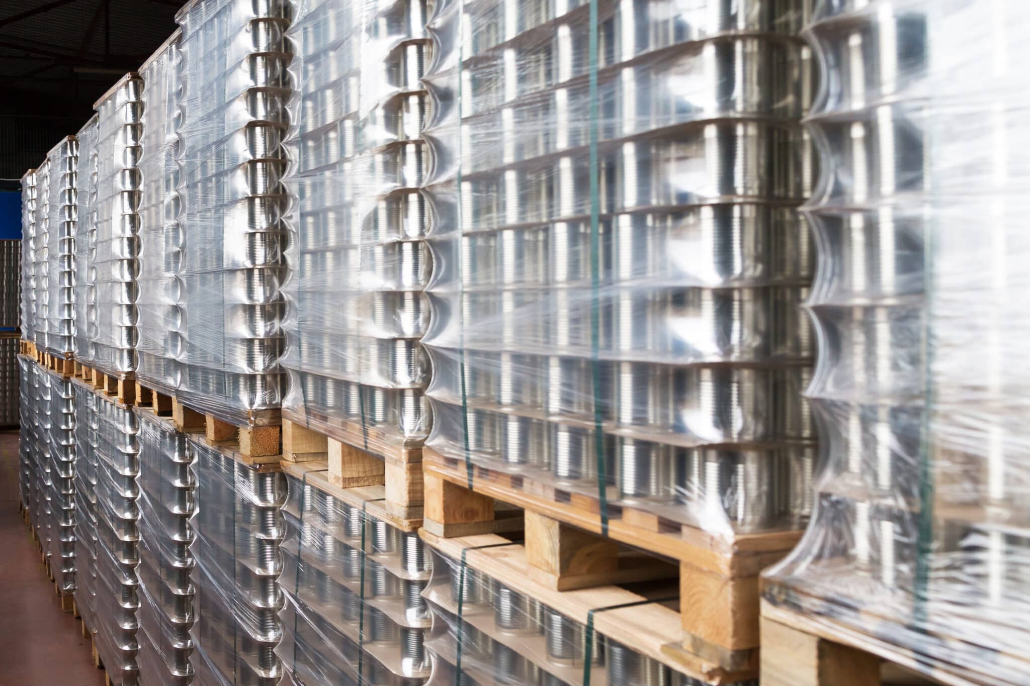 Everything You Need to Know About Glass and Can Pallets