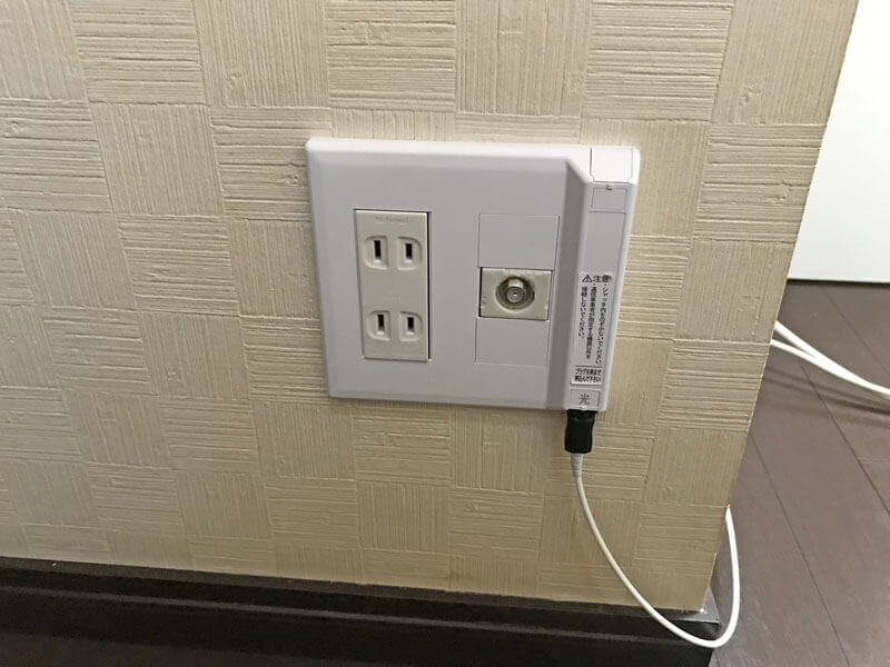 ネットの遅さに耐えかねて自宅の有線LANをDIYで配線した件