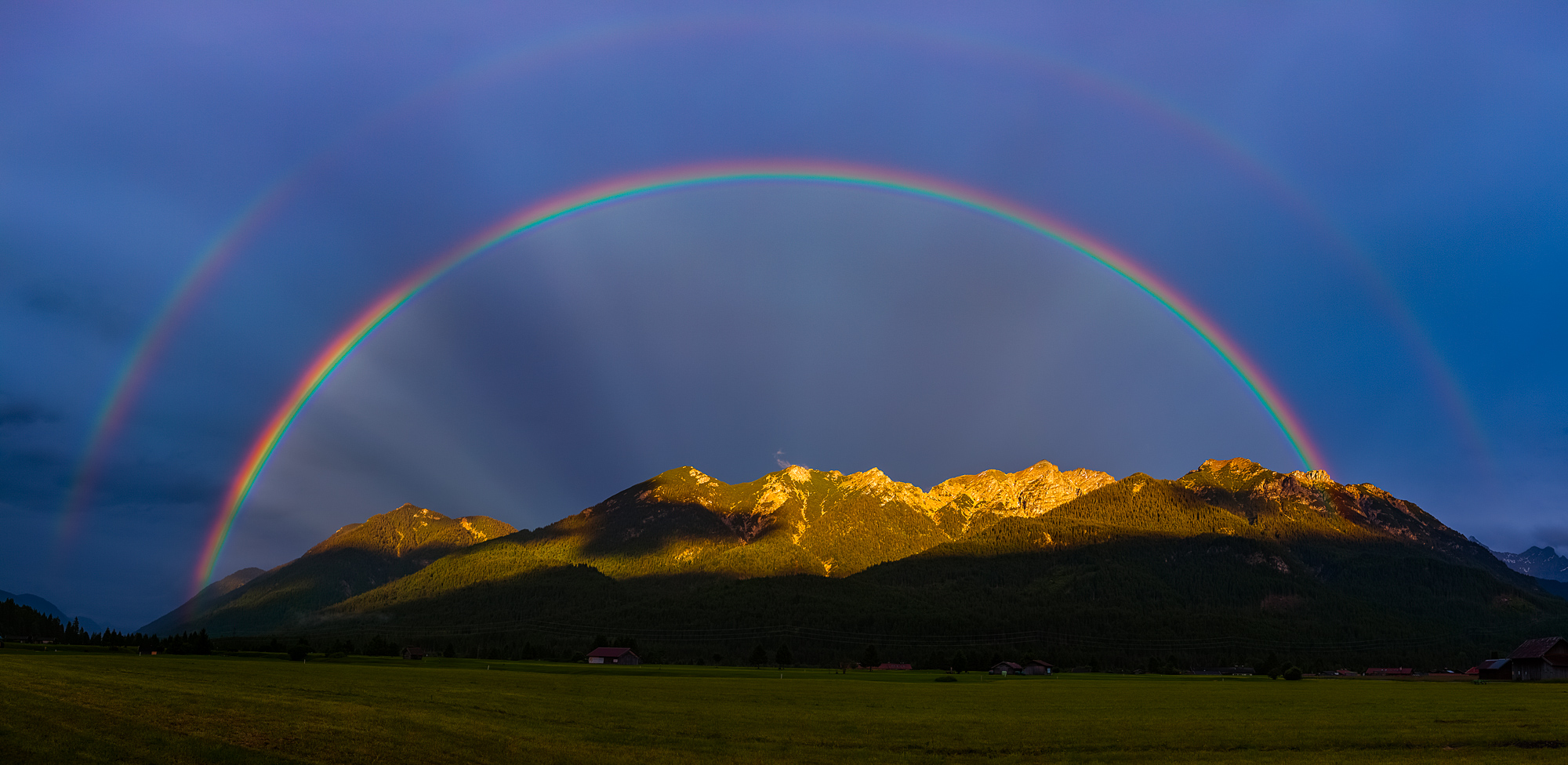 Regenbogen Bilder - Regenbogen in Wallgau