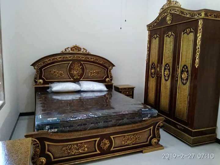 Mau Pilih Furniture? Inilah Model Set Kamar Jati dan Cara Pemesanannya