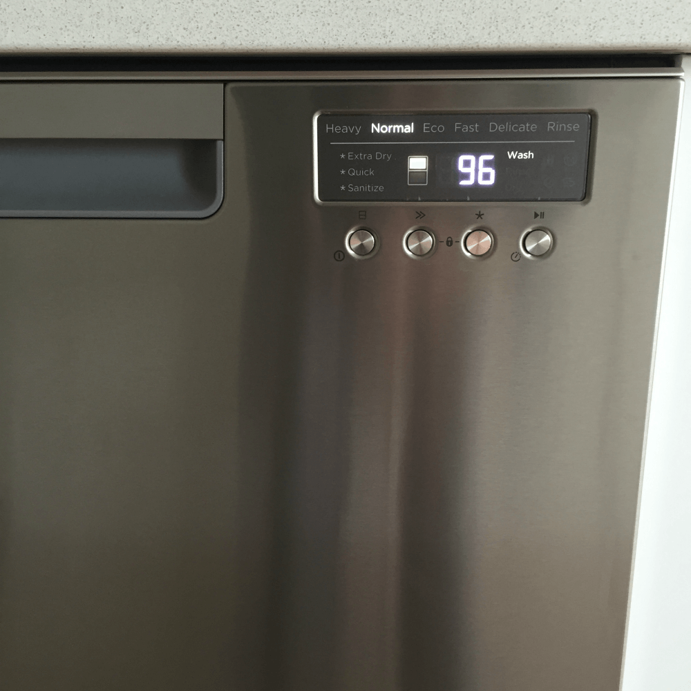 Making life easy with the Fisher & Paykel Double DishDrawer™ Dishwasher