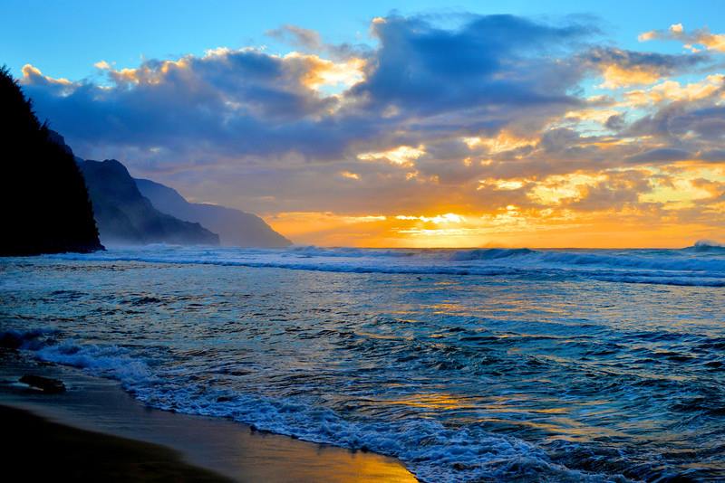 7 Perfect Places to Watch the Sunset on Kauai
