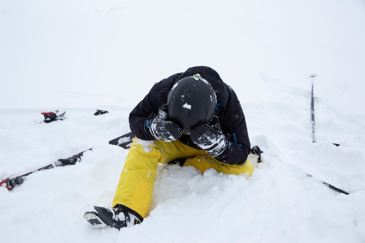 Can You Use A Bike Helmet For Skiing? Kayak Help