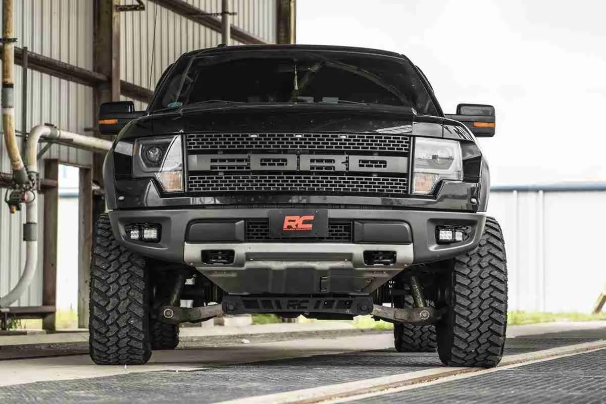 4.5in Ford Suspension Lift Kit (1014 F150 Raptor) KCC Car & Truck