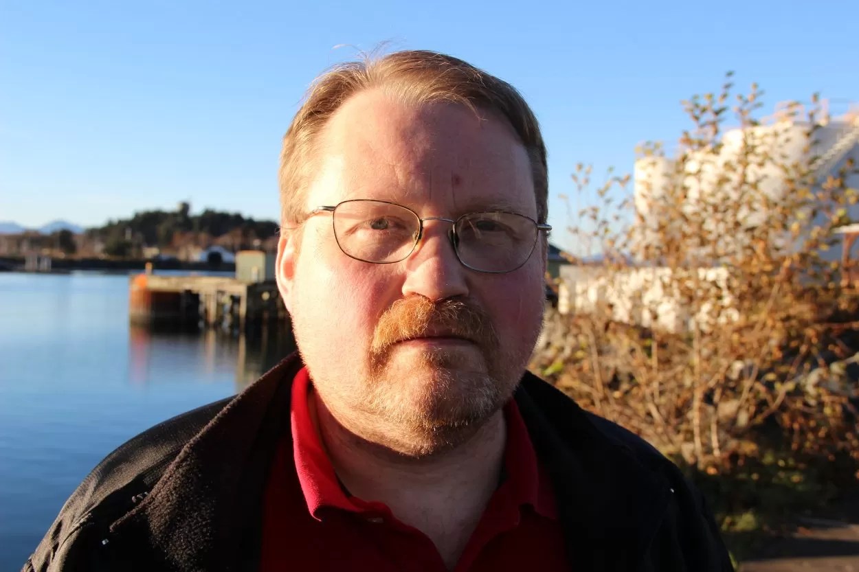 Farmer brings chickens, romance to Sitka's library KCAW