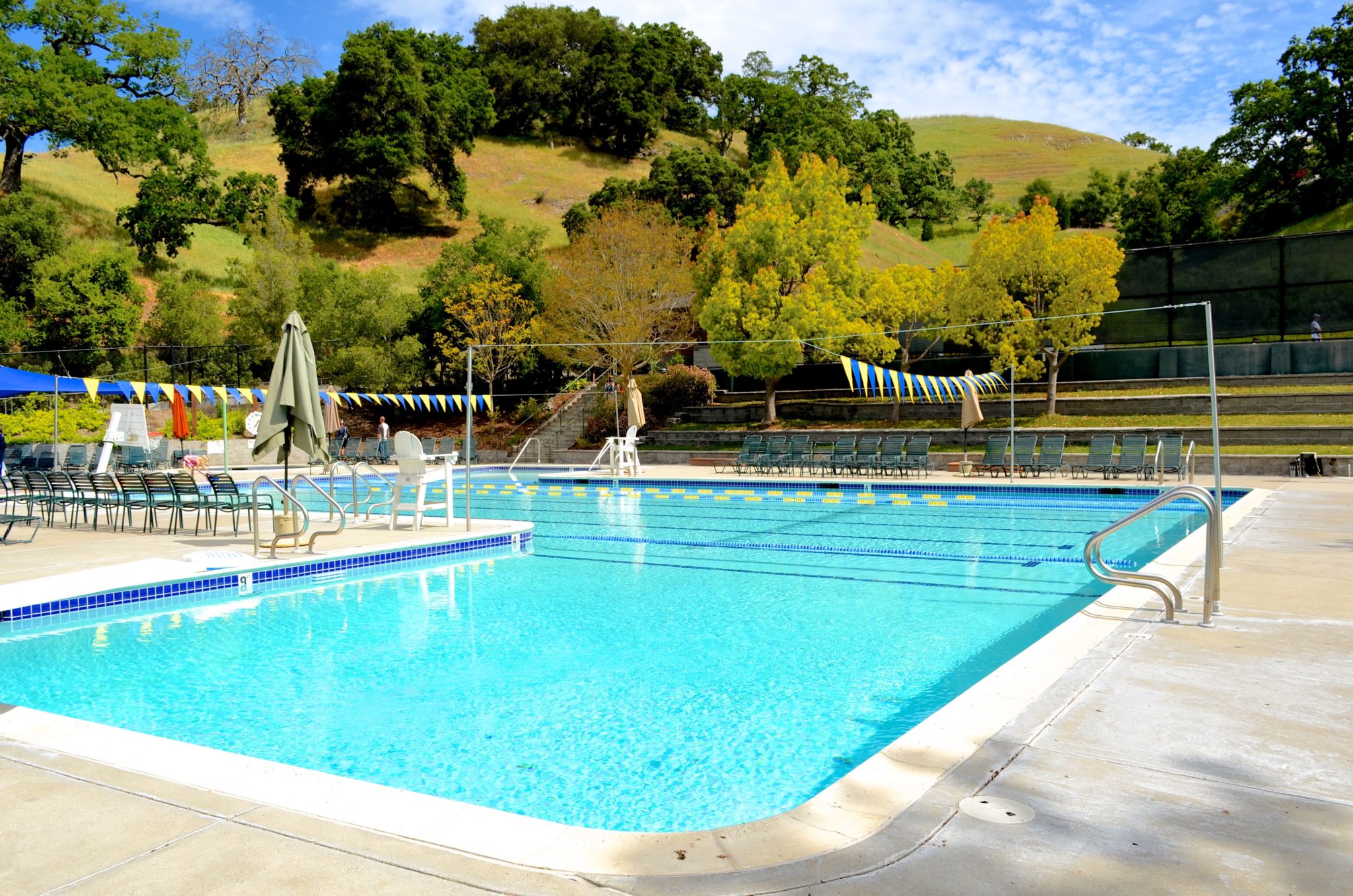Swimming pool service and repair based in Walnut Creek.
