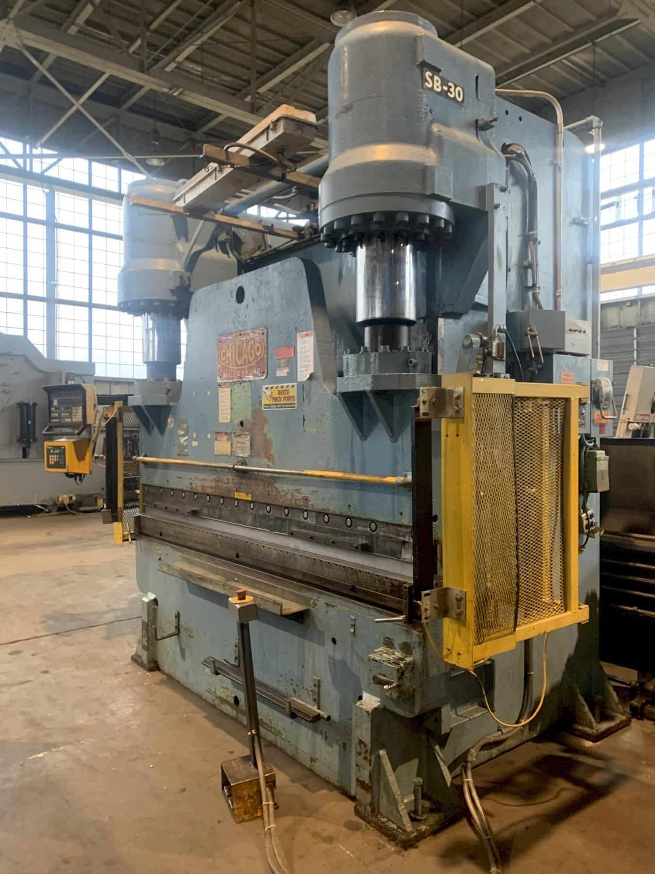 Used Chicago Dreis & Krump 300P6 Press Brake 8068771