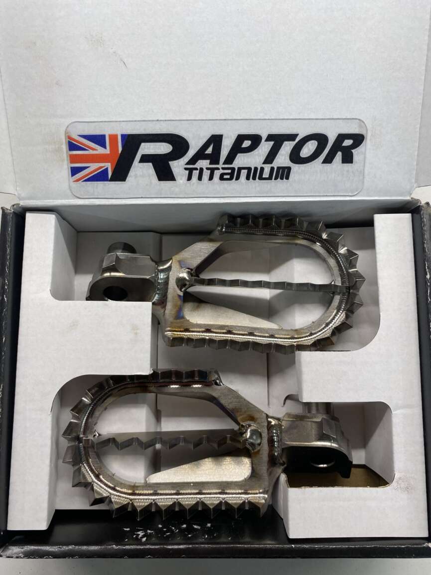 Raptor Titanium Offset Footpegs (Yamaha YZ250F/450F) Keefer, Inc. Tested