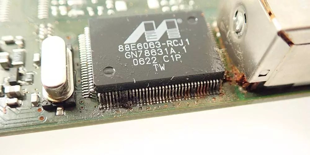 PCB Cleaning (Circuit Boards) Kemet