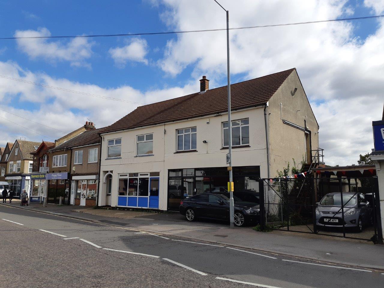 Freehold office for sale 2,775 sq ft in Grays, Essex.