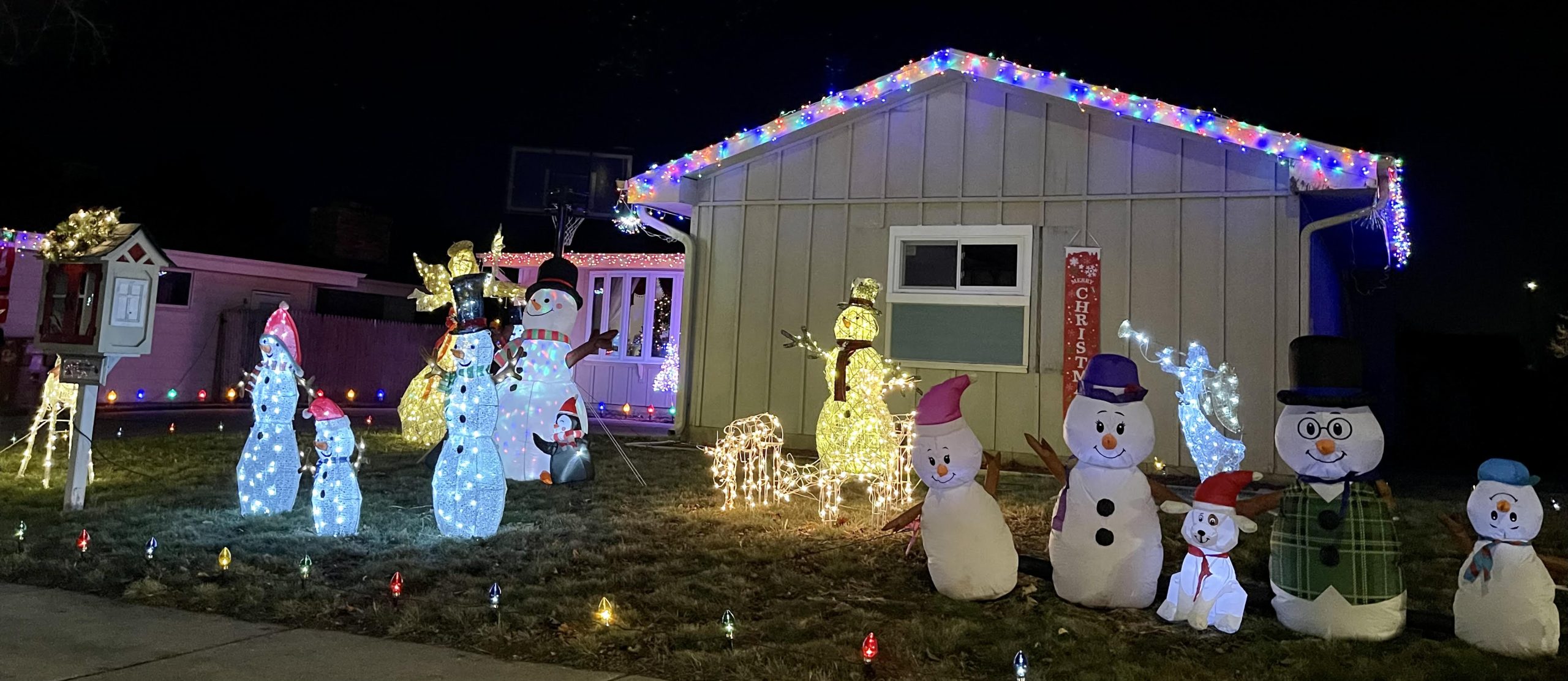 Capturing Kenosha Christmas Lane is a holiday tradition