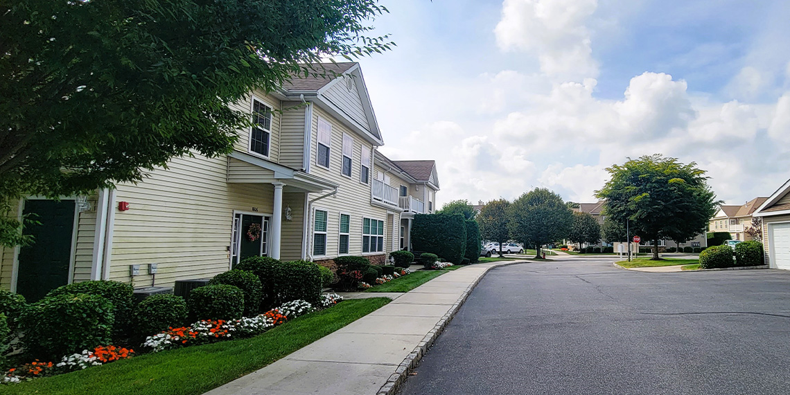 Kensington Gardens, St. James NY