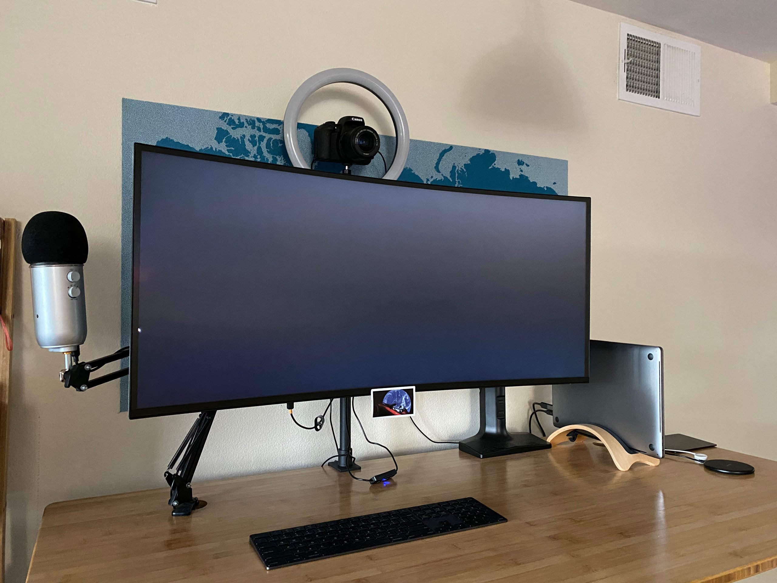 THE Ultimate Curved Monitor for a MacBook Pro