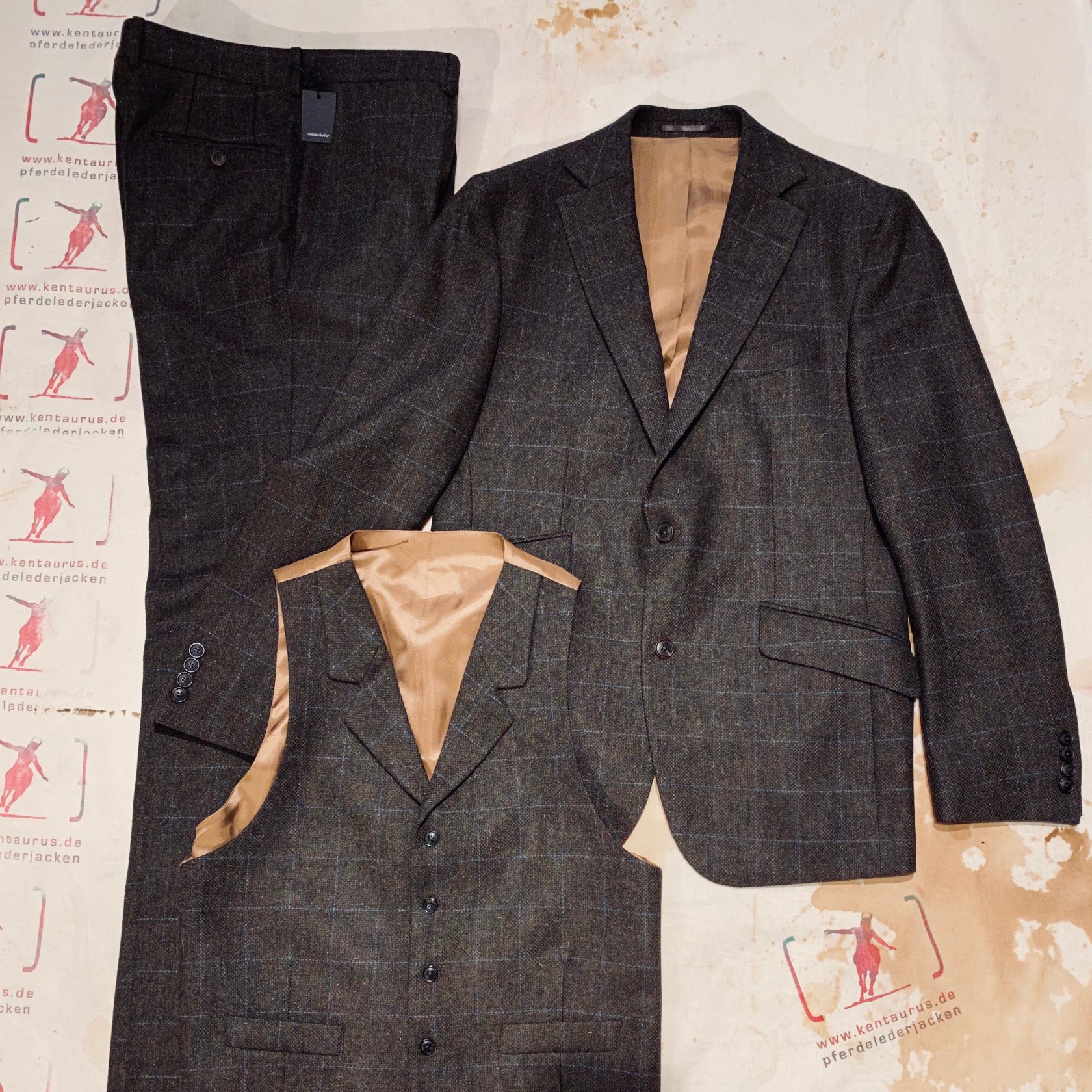 Walker & Slater 3 piece suit Edward Kentaurus